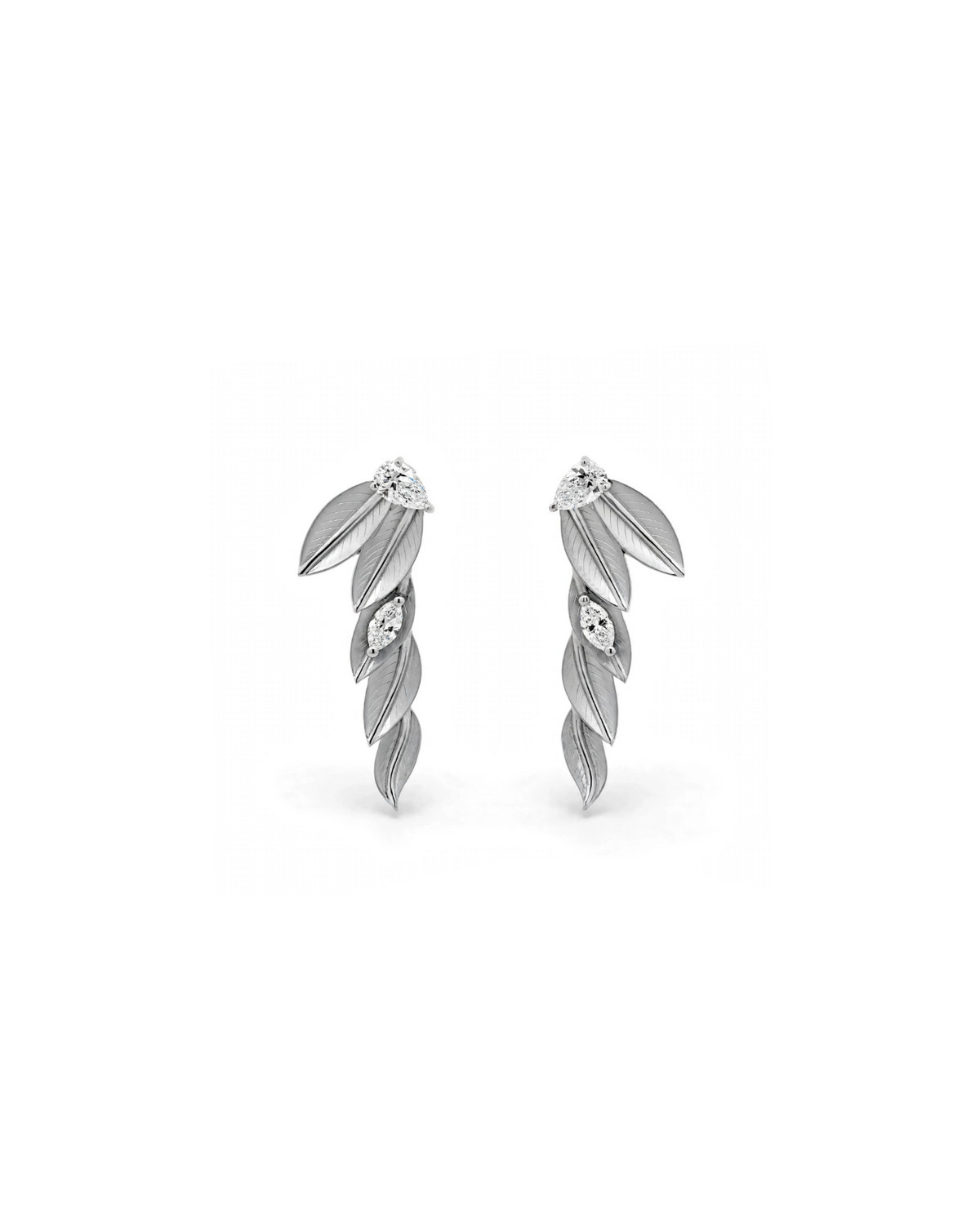 Cira Spectra Earring