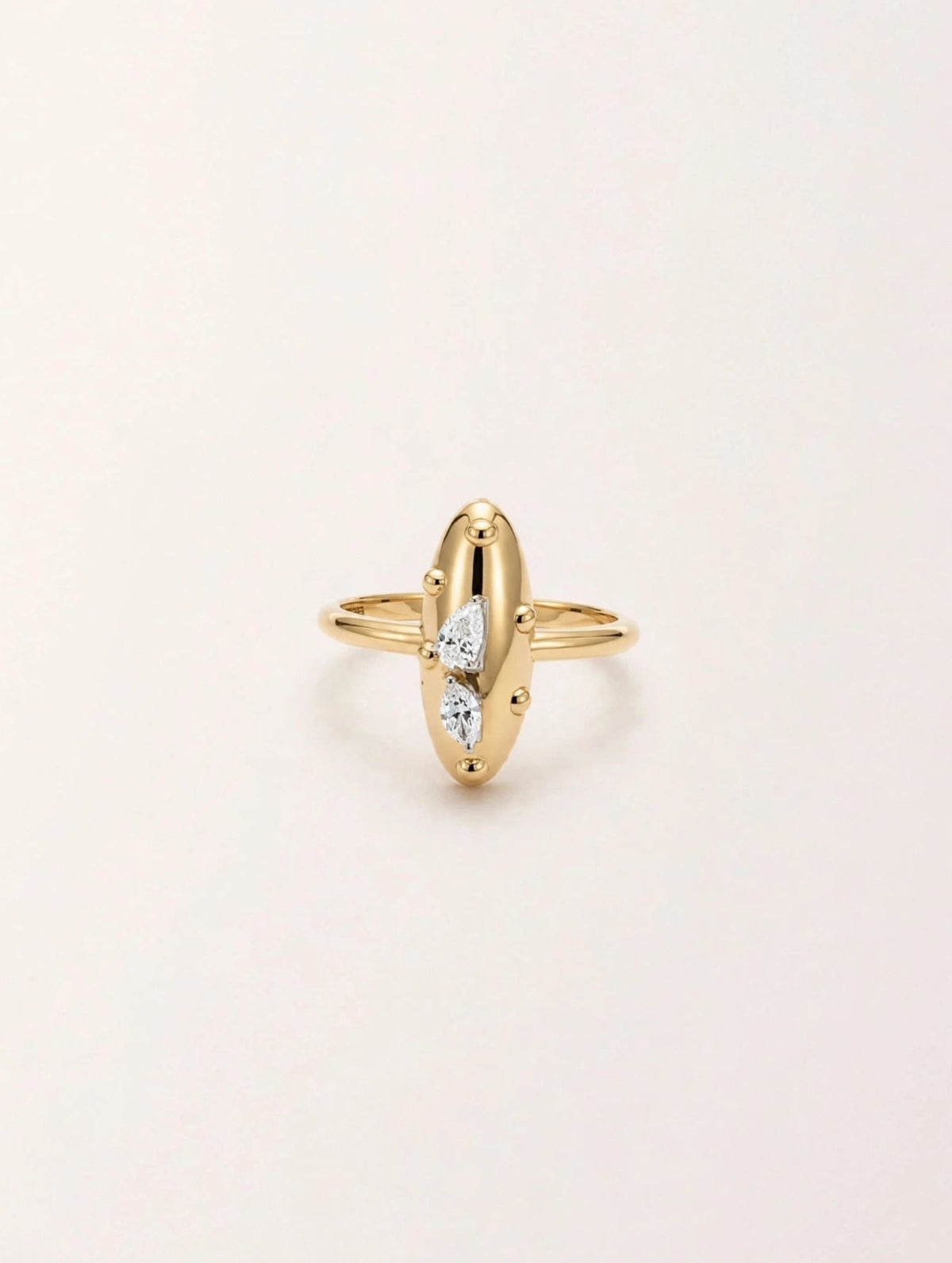 Eira Spectra Ring
