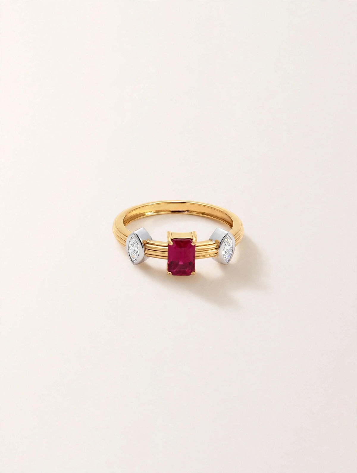 Anya Spectra Ring